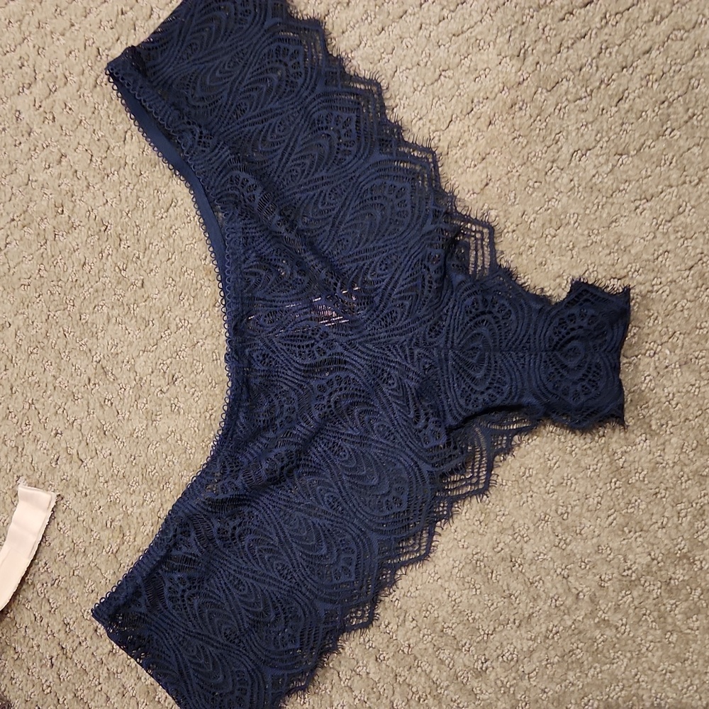 NEW Victoria's Secret VERY SEXY CHEEKY XL - NEW